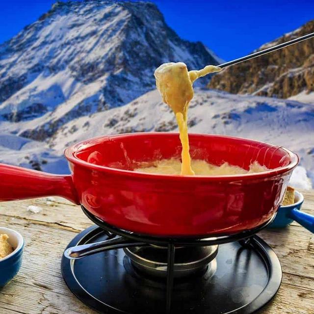 Apres Ski Fondue