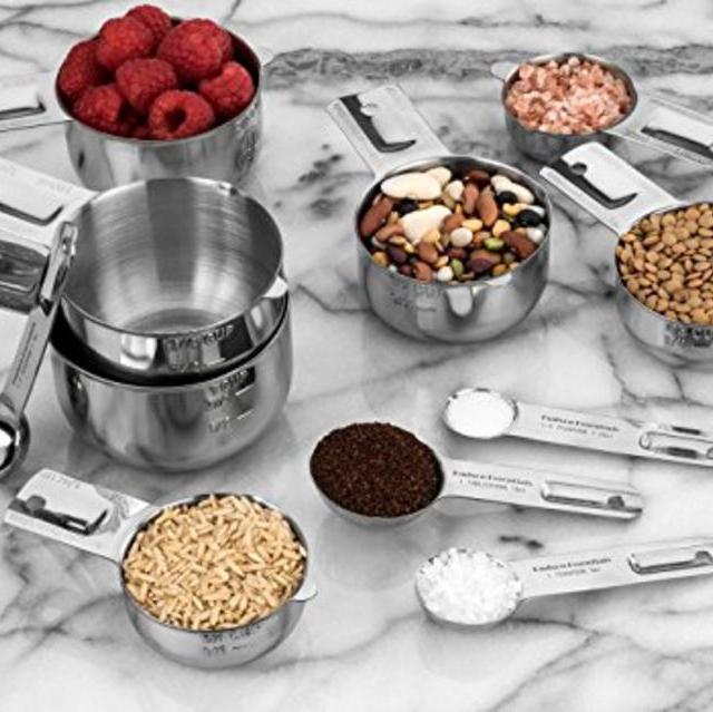 Hudson Essentials Measuring Cups and Spoons Set