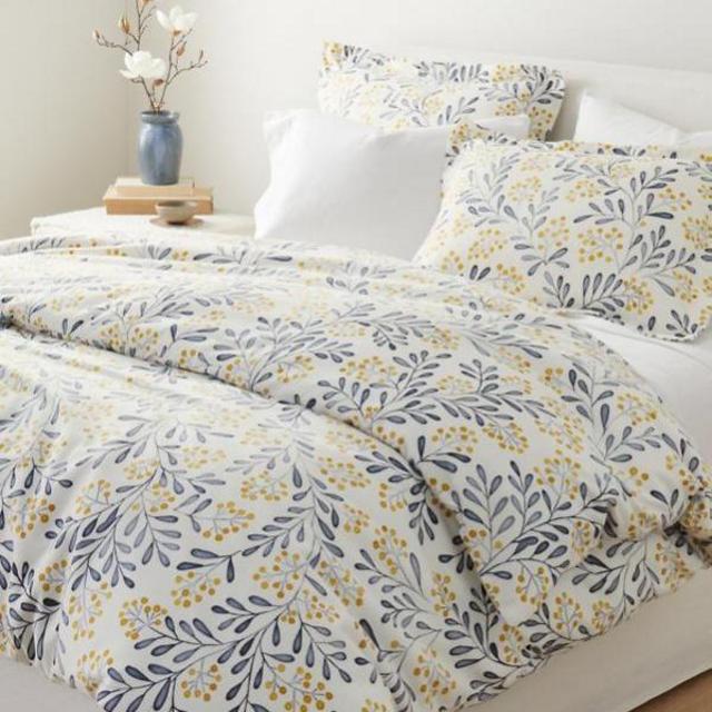 Winterberry Organic-Cotton Flannel Bedding - Blue/Multi