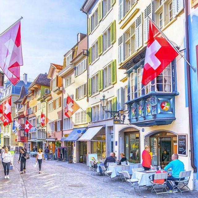 Breakfast in Old Town Zurich