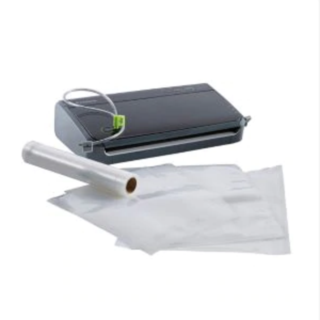 FoodSaver® FM2106 Manual Vacuum Sealing System in Black