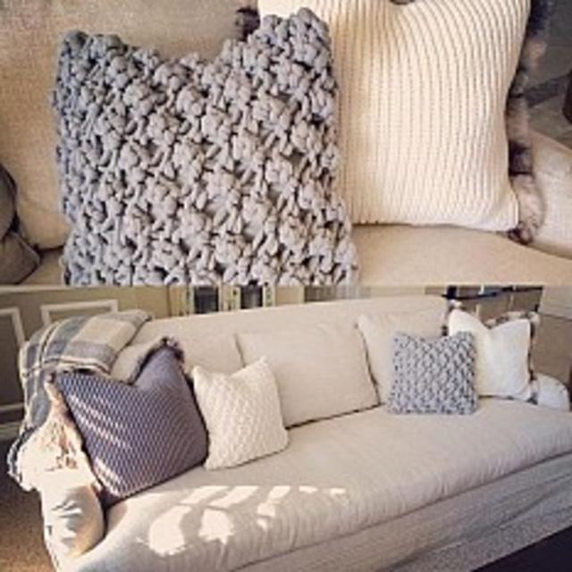 Kenneth Cole Reaction Home Oxford Popcorn Knit Square Throw Pillow in Grey