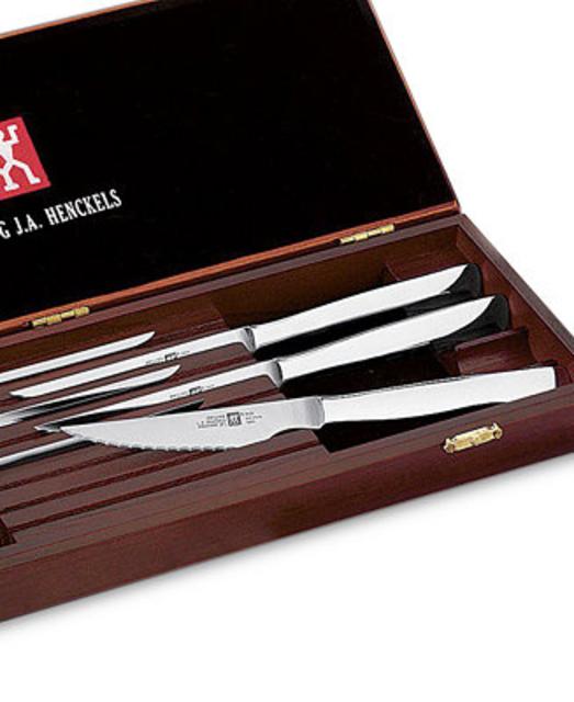 Zwilling J.A. Henckels TWIN® Gourmet 8-Piece Stainless Steak Knife Set