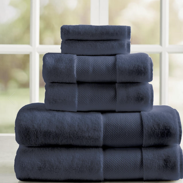 Frontgate Resort Collection™ Bath Towel Set