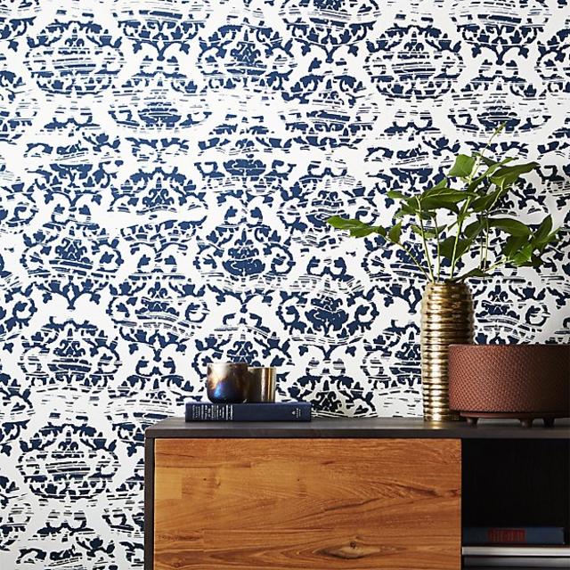 damask navy and white traditional paste wallpaper