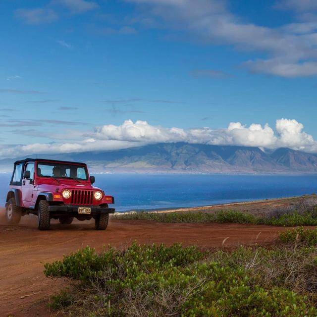Jeep Rental in Lanai