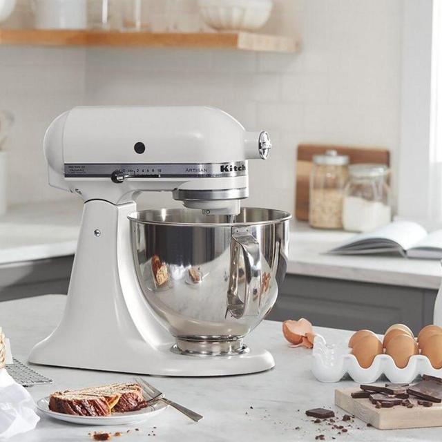 KitchenAid - Artisan Stand Mixer, 5 Qt