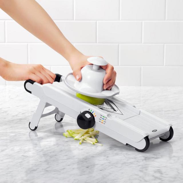 OXO - Good Grips V-Blade Mandoline Slicer