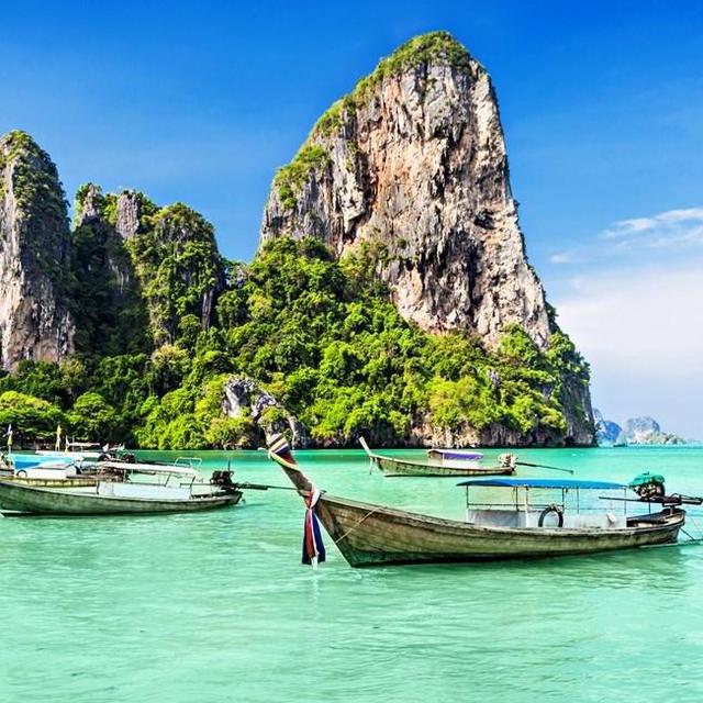 Honeymoon in Paradise // Thailand