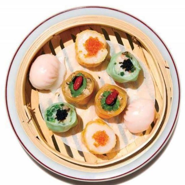 Buy us Dinner! Mr. Wong in Sydney