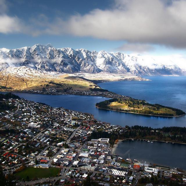 5 nights of accommodation in Queenstown New Zealand!