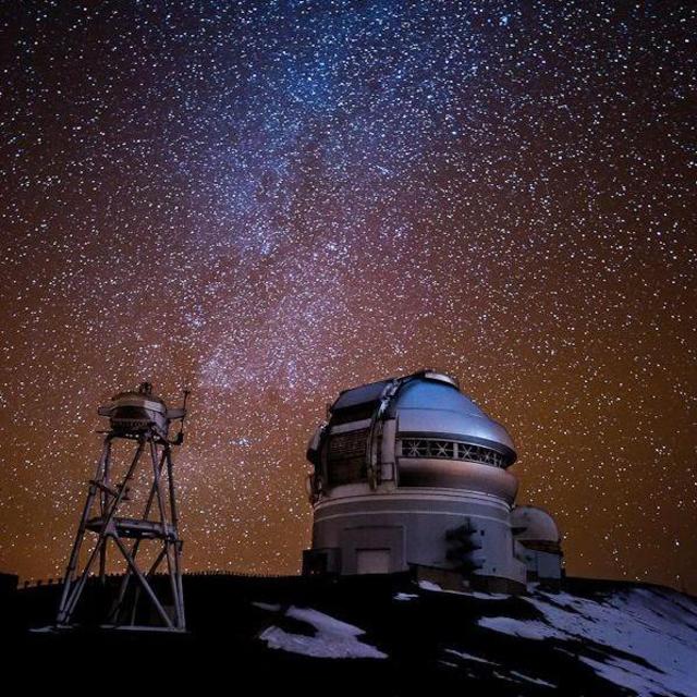 Stargazing at the Summit of Manua Kea on Big Island, Hawaii