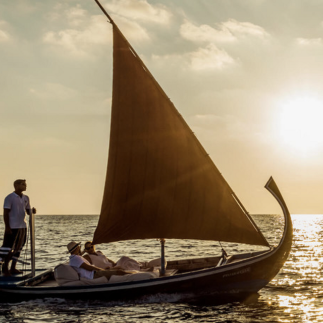 ROMANTIC SAILING BY TRADITIONAL DHONI
