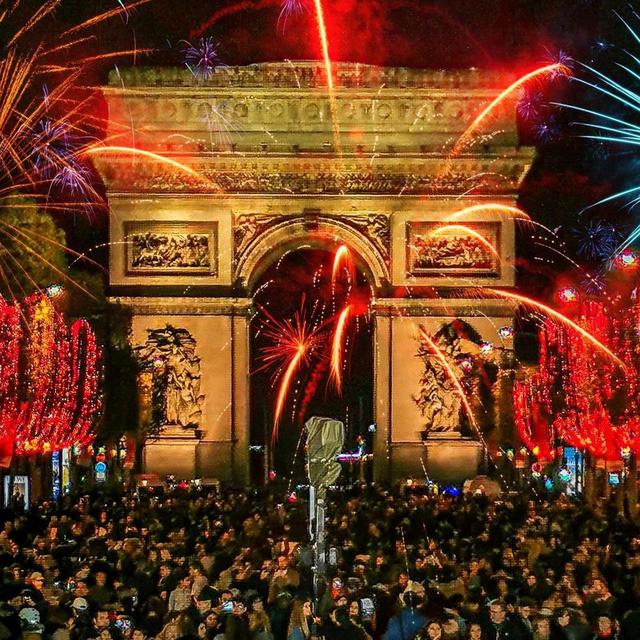 New Year's Eve 2023 in Paris