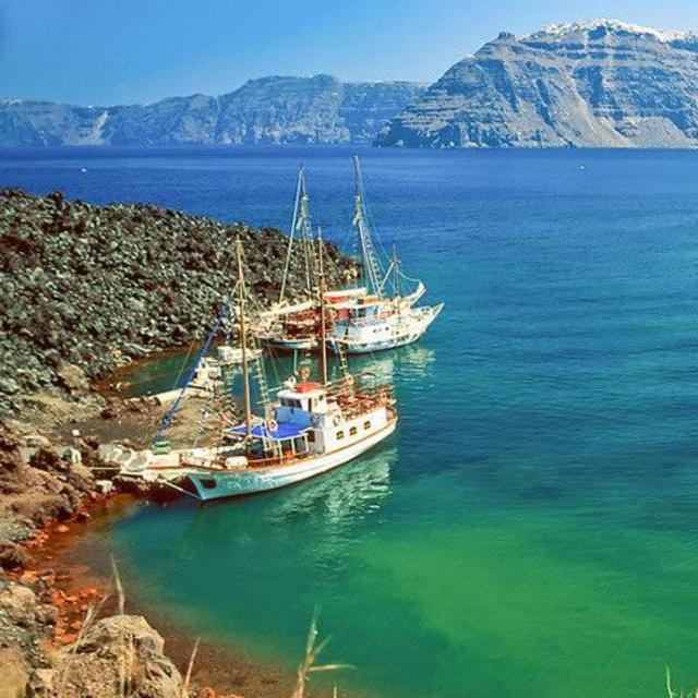 Santorini Volcanic Island Cruise
