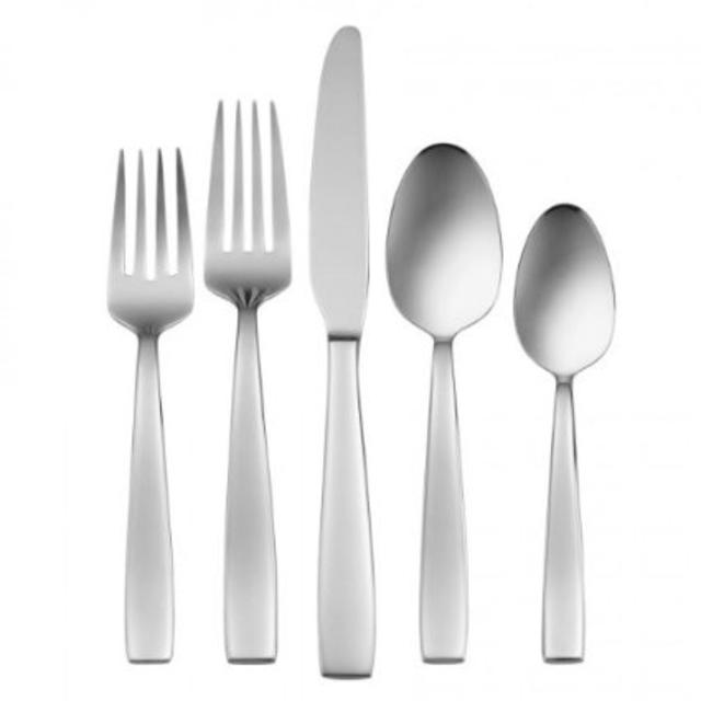 Oneida Metra 20 Piece Service for 4 Flatware Set