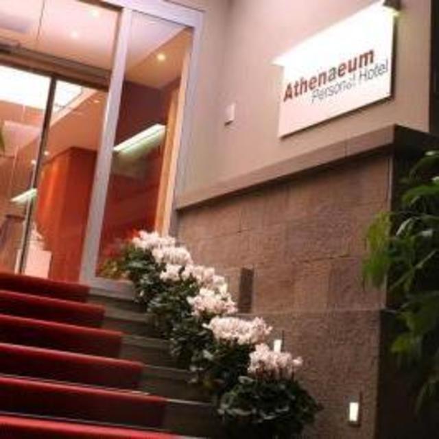 3 nights at the Athenaeum Hotel in Florence