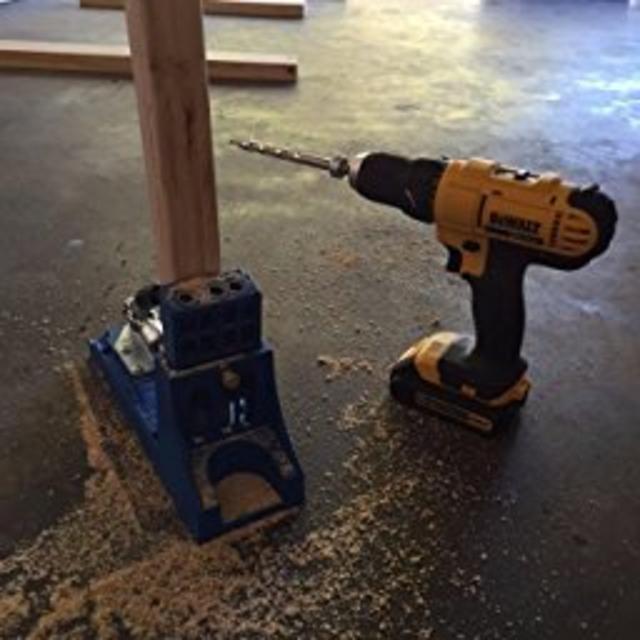 Dewalt 20V Cordless Lithium-Ion 1/2 inch Compact Drill Driver Kit