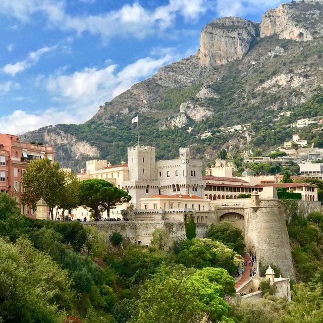 Tour of the Prince of Monaco's Palace