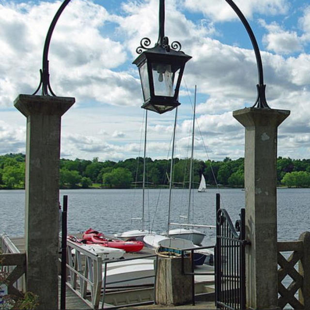 Jamaica Pond Boat Rental