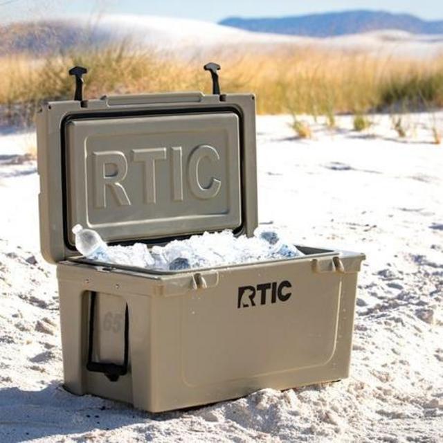 65 QT Hard Cooler