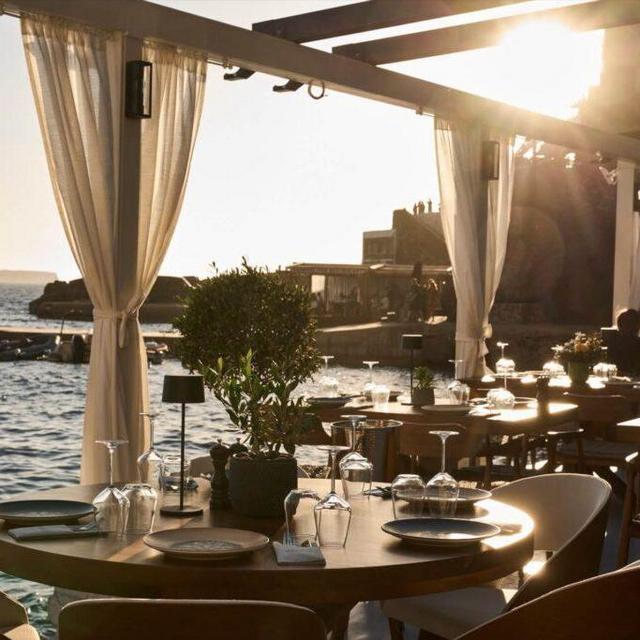 Honeymoon dinner