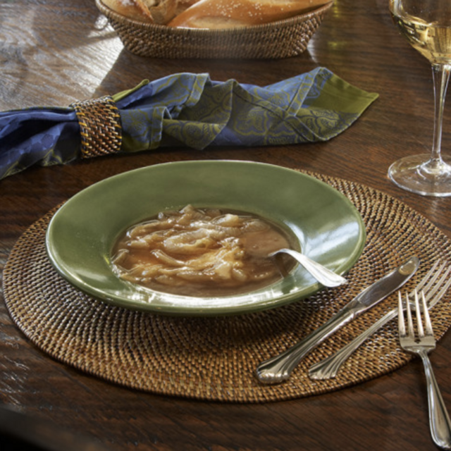 Handwoven Placemat 15" Round Plain, Set of Four | Gracious Style
