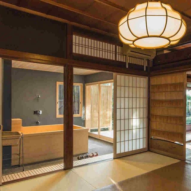 Honeymoon Lodging