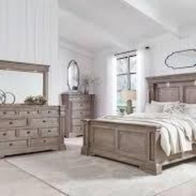 Bedroom Furniture Set