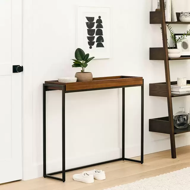 Oscuro 39" Console - Walnut
