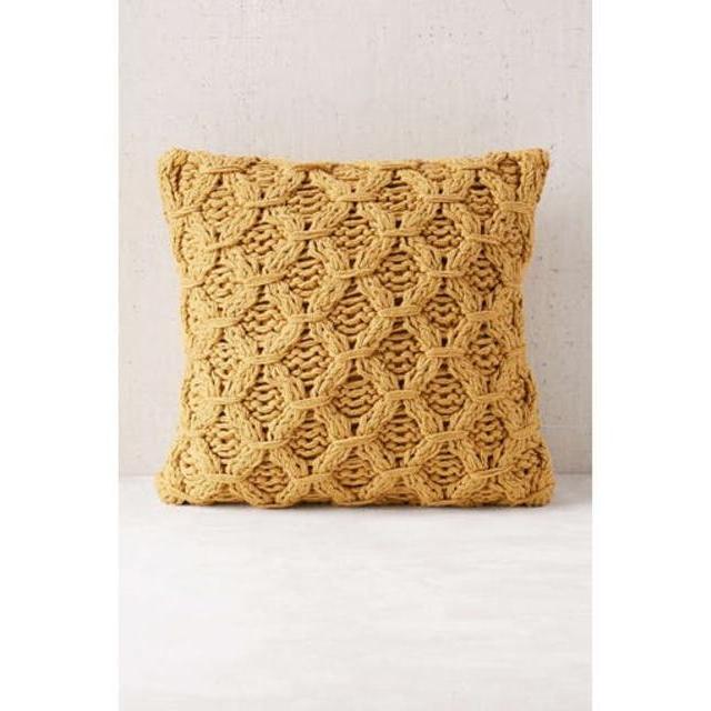 Chunky Cotton Knit Pillow