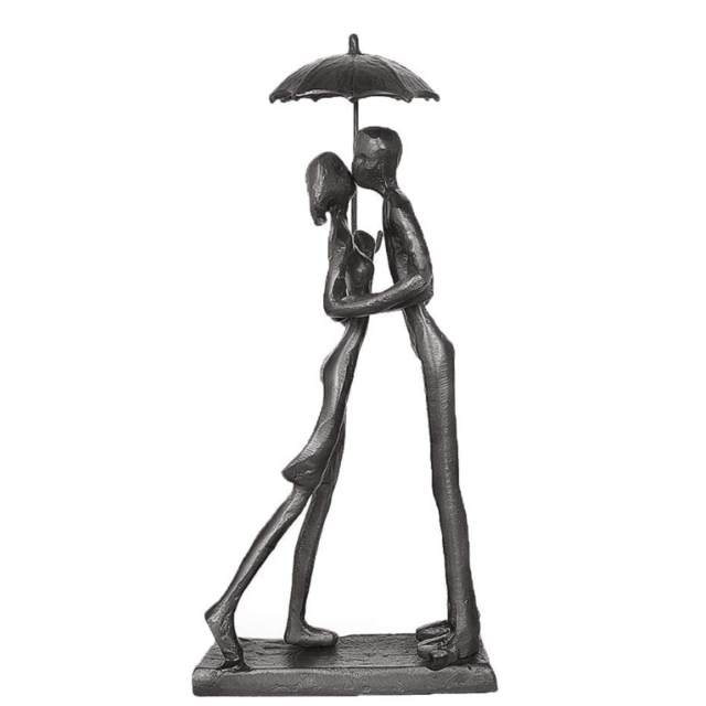 Dreamseden Affectionate Couple Art Iron Sculpture, Passionate Love Statue Romantic Metal Ornament Figurine Home & Office Decoration (Style 1)