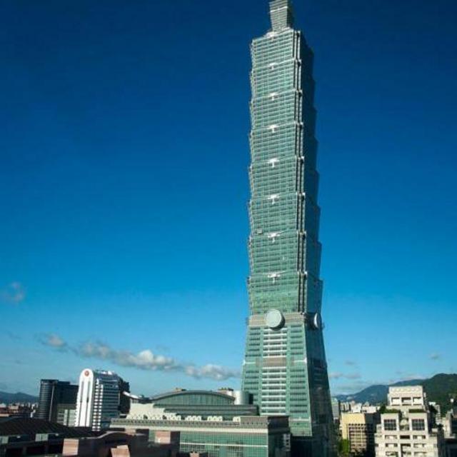 Tickets to Taipei 101
