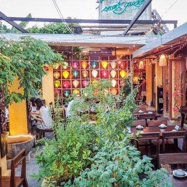 Vietnamese Dinner at Secret Garden - Ho Chi Minh