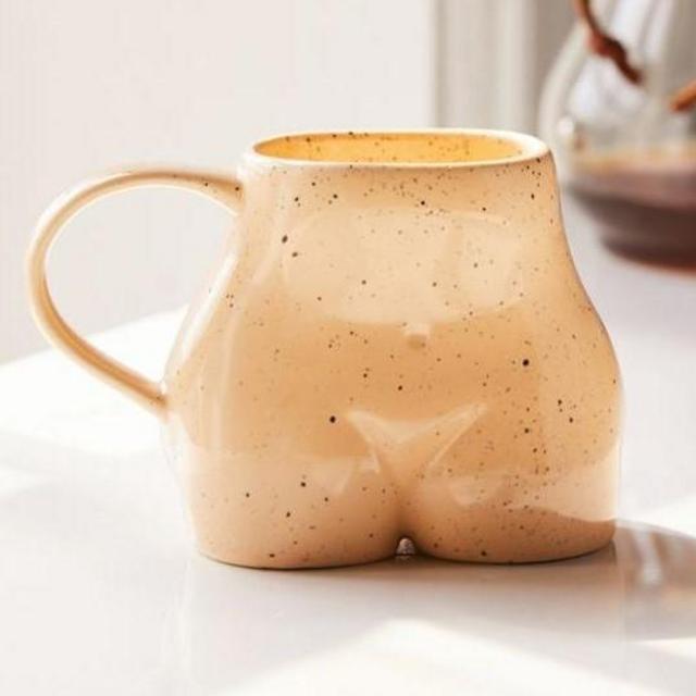 Female Form 12 oz Mug, Peach