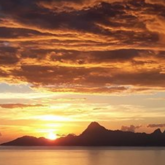 Tahiti Sunset Cruise