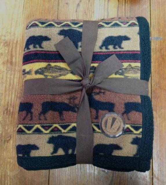 Forest Trail Fleece Sherpa Throw 50" x 70"