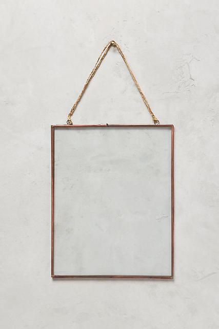 10x10, Viteri Hanging Frame