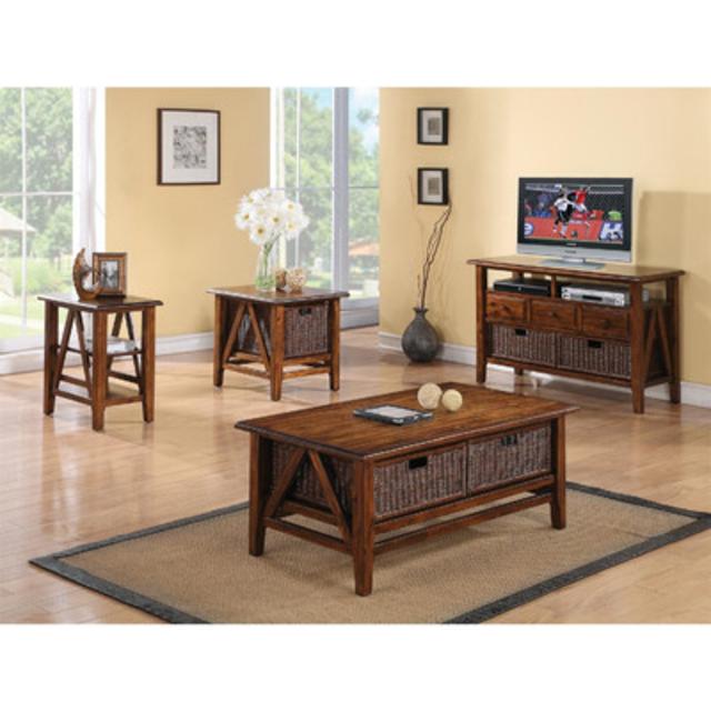 Riverside Furniture Claremont Coffee Table Set