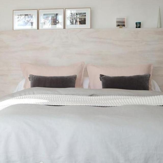 SET OF 2 BLUSH LINEN EURO SHAM PILLOWCASES