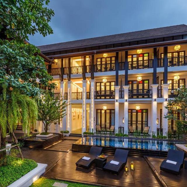 Honeymoon Hotel