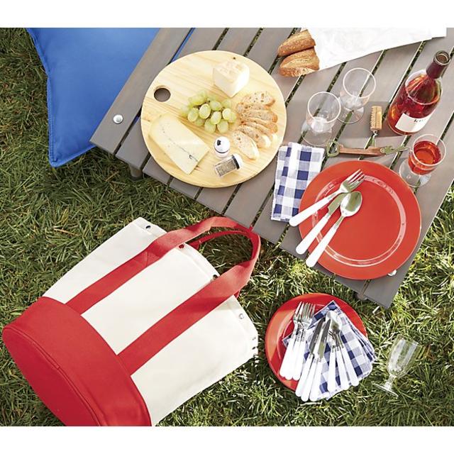 Outfitted Canvas Picnic Tote