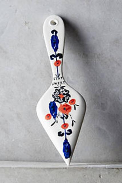 Handpainted Lucerne Cake Server
