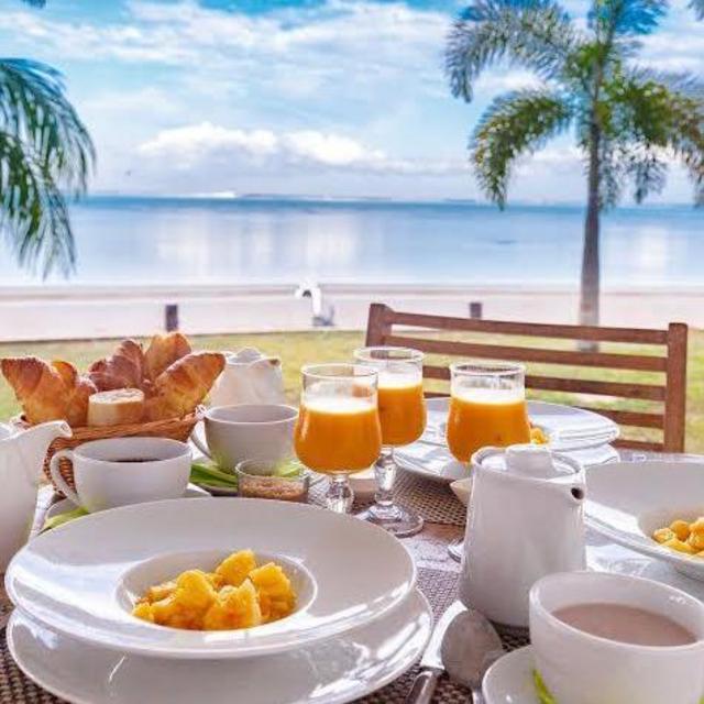 Breakfast in Moorea
