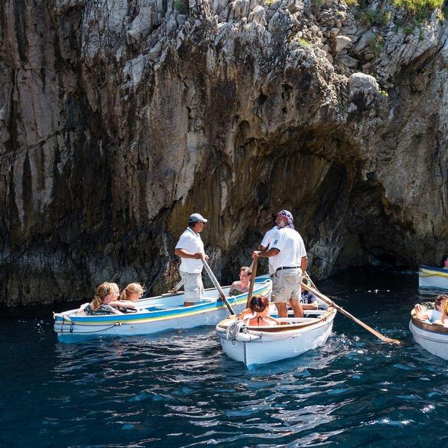 Boat Tour Of The Blue Grotto & Capri