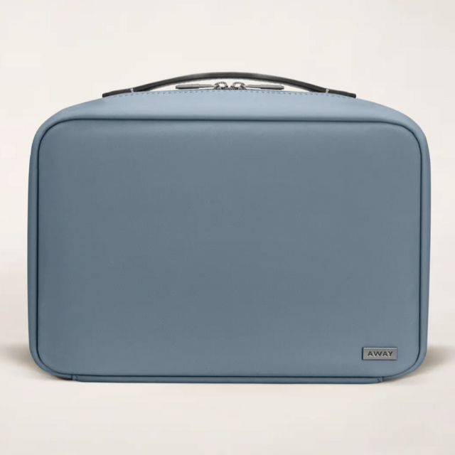 The Hanging Toiletry Bag - Coast