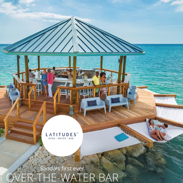 Happy hour at Latitudes