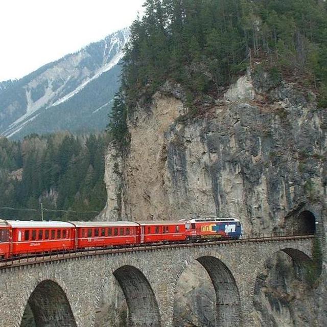 Trains, Planes and Automobiles