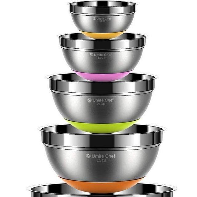 Stainless Steel Mixing Bowls Set of 6, Non Slip Colorful Silicone Bottom Nesting Storage Bowls by Umite Chef, Polished Mirror Finish For Healthy Meal Mixing and Beating (1,1.5, 2.0, 2.5, 3.5, 7 QT)