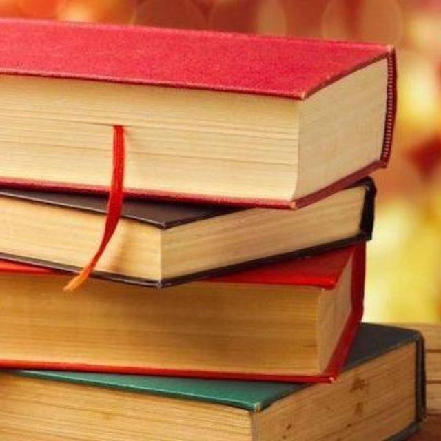 Honeymoon: books we'll read on the plane